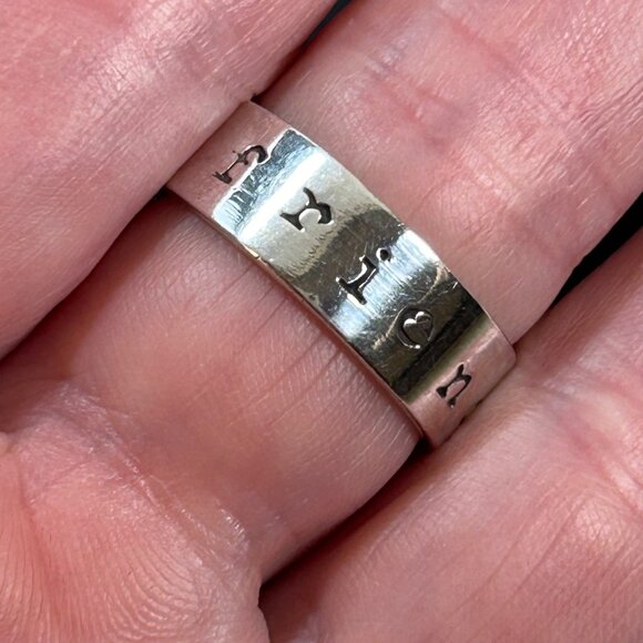 Far Fetched Sterling Silver 925 "Friends Forever" Engraved 6mm Band Ring Size 7 - Picture 8 of 13